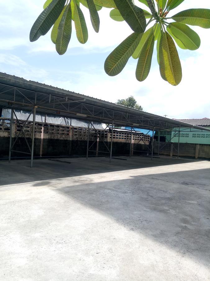 Yamjan Place Surat Thani Exterior photo